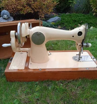Vintage 1960s Cast Iron Sewing Machine Table: Restored Wooden Stand